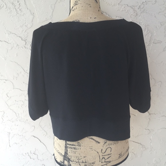 Top - Picture 2 of 3